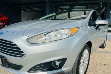 FORD FIESTA KD SE PLUS 2016
