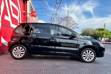 2012  VOLKSWAGEN FOX