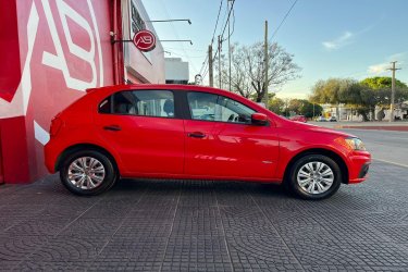 2017 VOLKSWAGEN GOL TREND