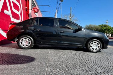 2015 RENAULT LOGAN 