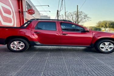 RENAULT DUSTER OROCH 2017
