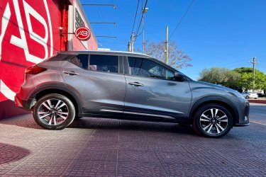 NISSAN KICKS AT 2021 