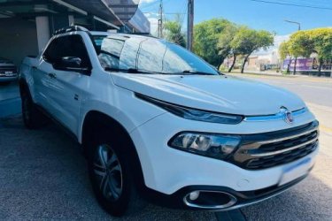 FIAT TORO VOLCANO AT9 2016