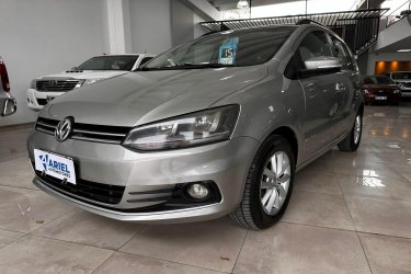 VOLKSWAGEN SURAN TRENDLINE GNC 2015