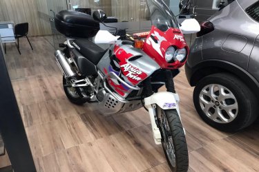 HONDA ÁFRICA TWIN 750 CC