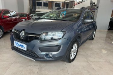 RENAULT SANDERO STEPWAY PRIVILEGE GNC 2017